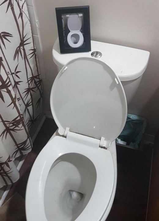 Annoying Situations (20 pics)