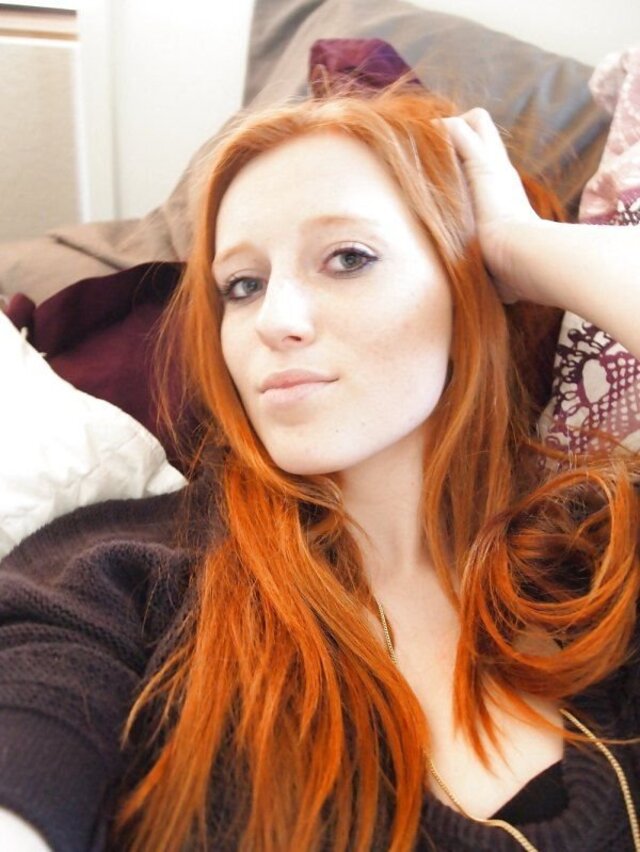 Redhead Girls (21 pics)