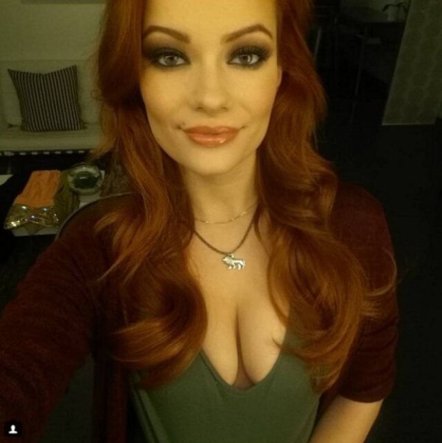 Redhead Girls (21 pics)