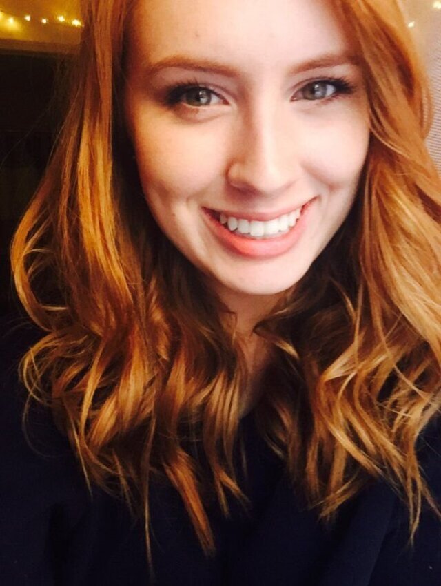 Redhead Girls (21 pics)