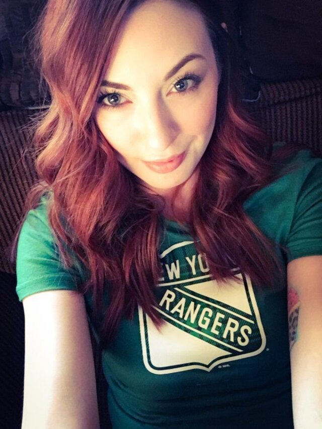 Redhead Girls (21 pics)