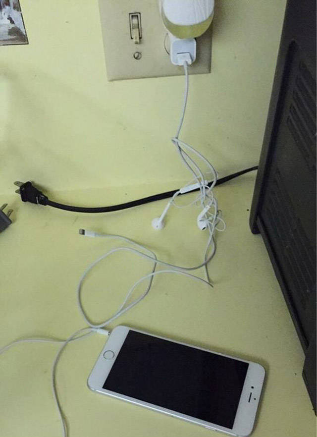 Unfortunate Situations (25 pics)