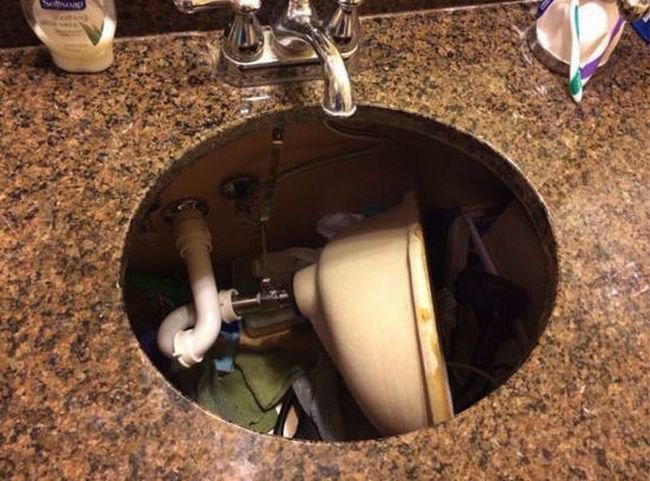 Bad Days Happen (27 pics)
