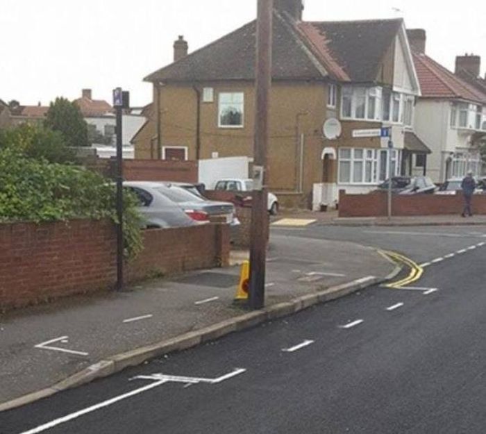 Failed Constructions (33 pics) Failed Constructions (33 pics)