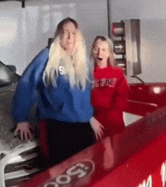 Acid GIFs, April 24 (25 gifs)