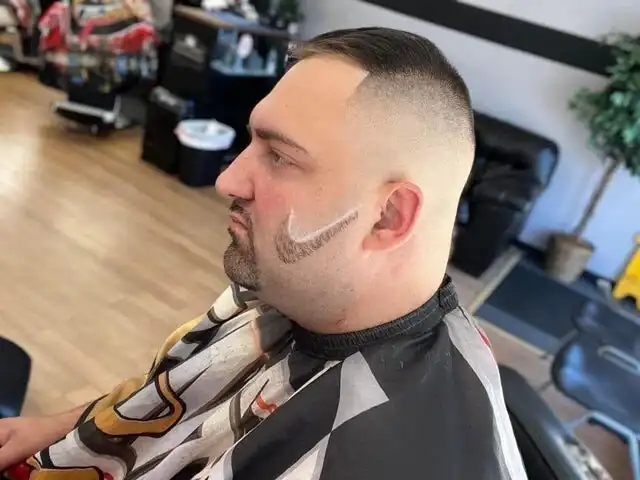 Awful Haircuts (21 pics)