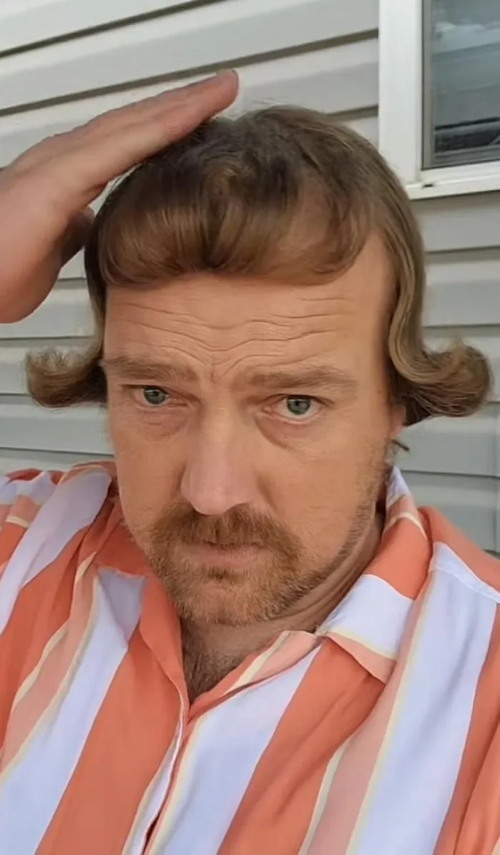 Awful Haircuts (21 pics)