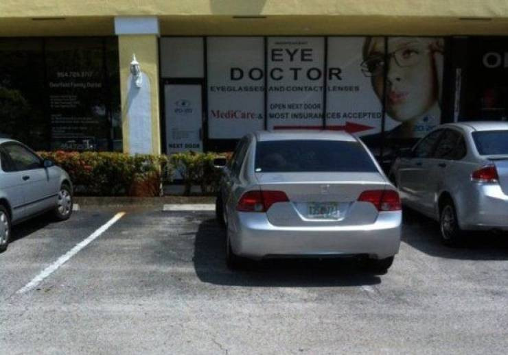They Don't Know How To Park (18 pics)