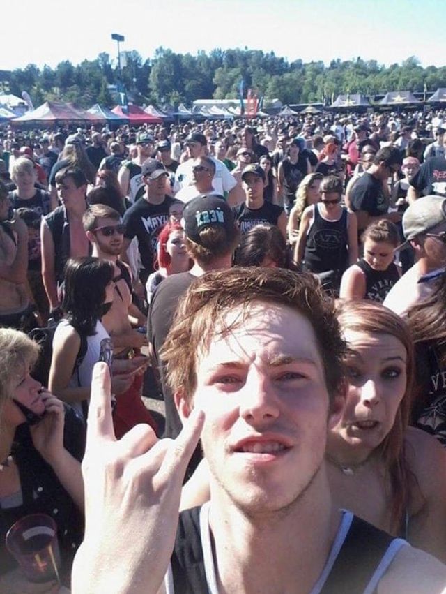 Funny Photobombs (14 pics)