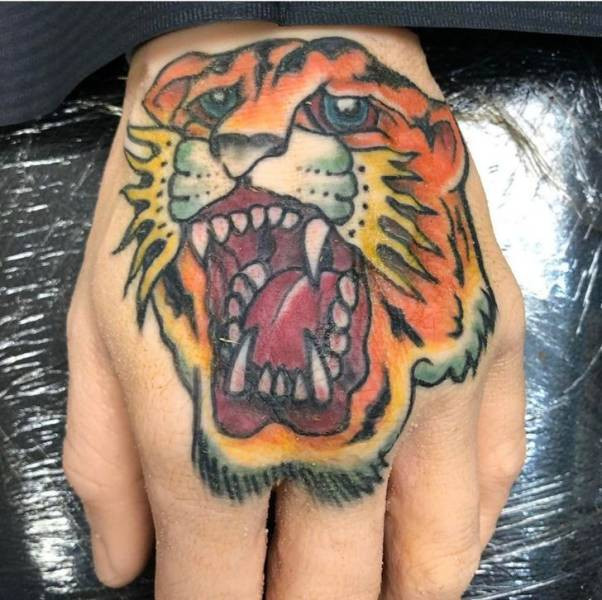 Awful Tattoos (21 pics)