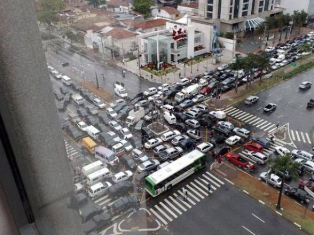 Bad Days Happen (23 pics)