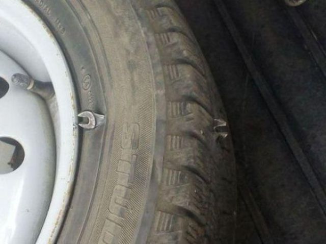 Bad Days Happen (23 pics)