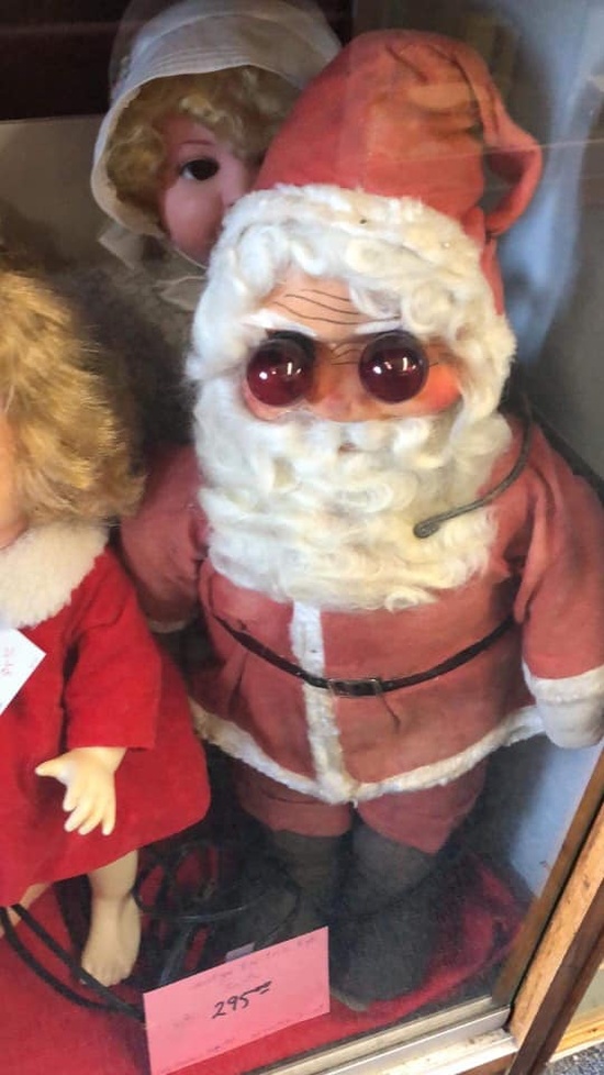 Strange Finds In Thrift Shops (24 pics)