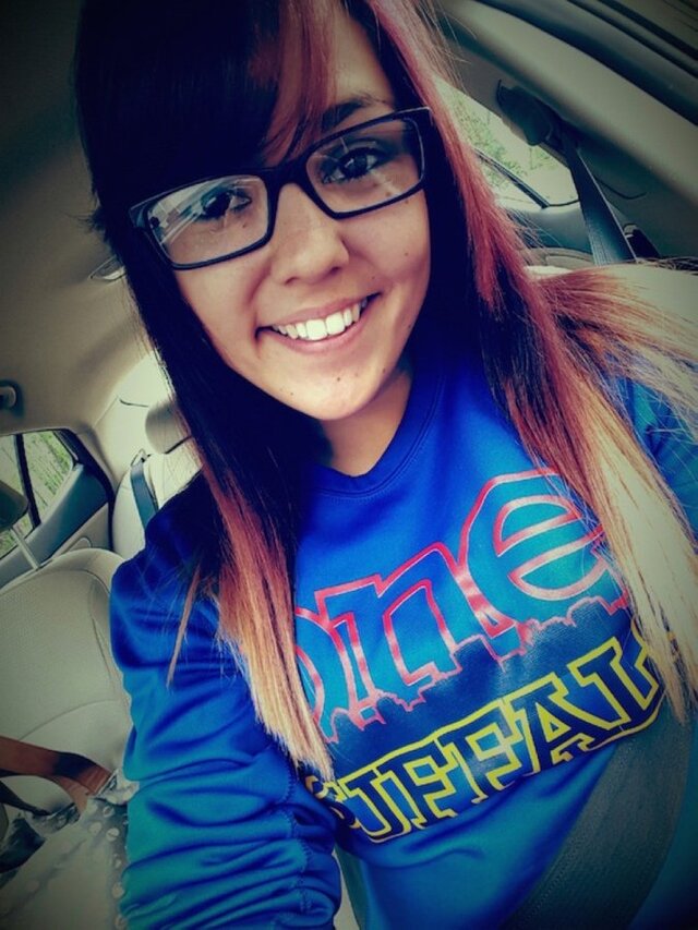 Girls In Glasses (21 pics)