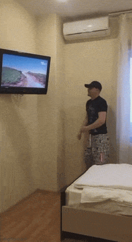 Acid GIFs, April 30 (25 gifs)