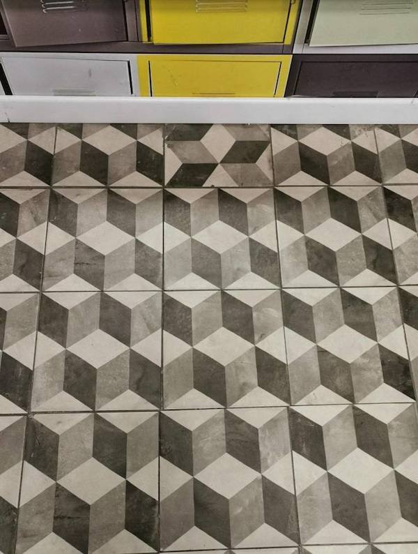 Hell For Perfectionists (27 pics) Hell For Perfectionists (27 pics)