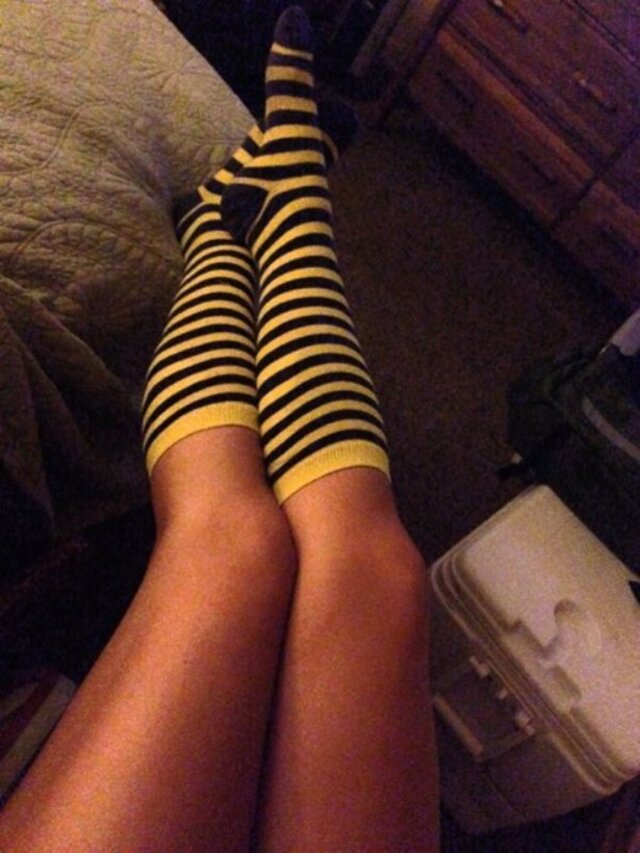 Girls In Stockings (21 pics) Girls In Stockings (21 pics)