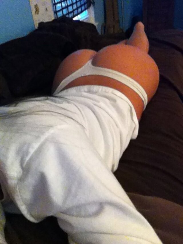 Rear View (21 pics) Rear View (21 pics)