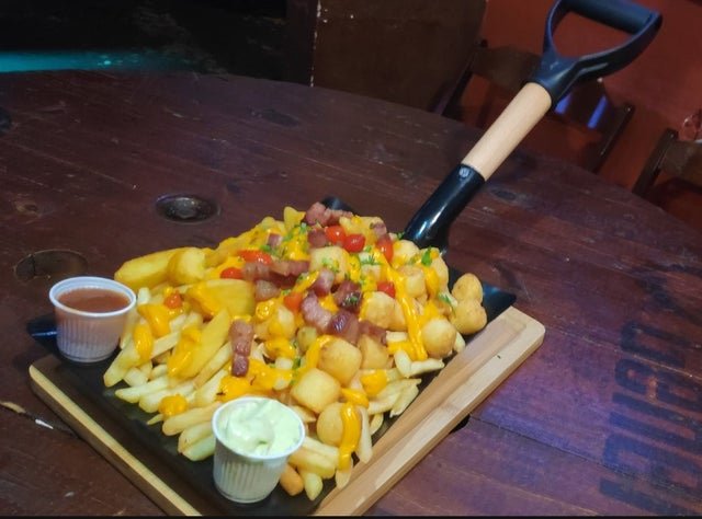 Crazy Food Serving (25 pics)