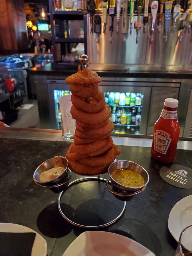 Crazy Food Serving (25 pics)