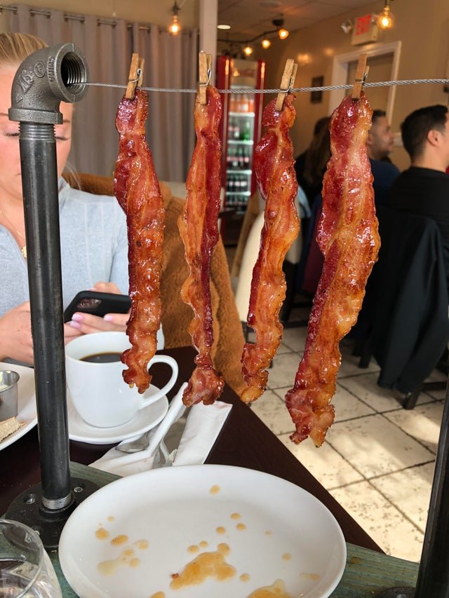 Crazy Food Serving (25 pics)