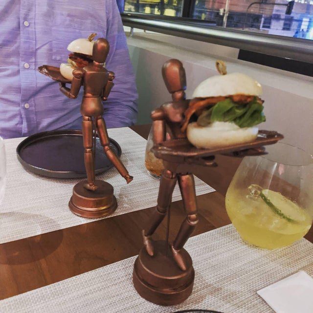 Crazy Food Serving (25 pics)