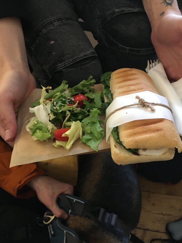 Crazy Food Serving (25 pics)