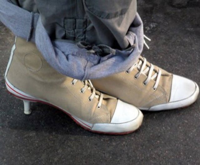 Odd Shoes (19 pics)