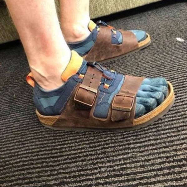 Odd Shoes (19 pics)