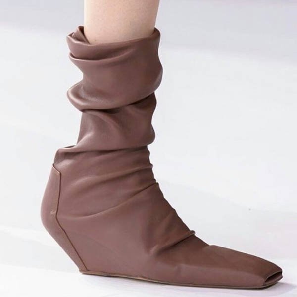 Odd Shoes (19 pics)