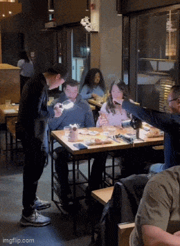 Acid GIFs, May 4 (25 gifs)