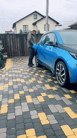 Acid GIFs, May 4 (25 gifs)