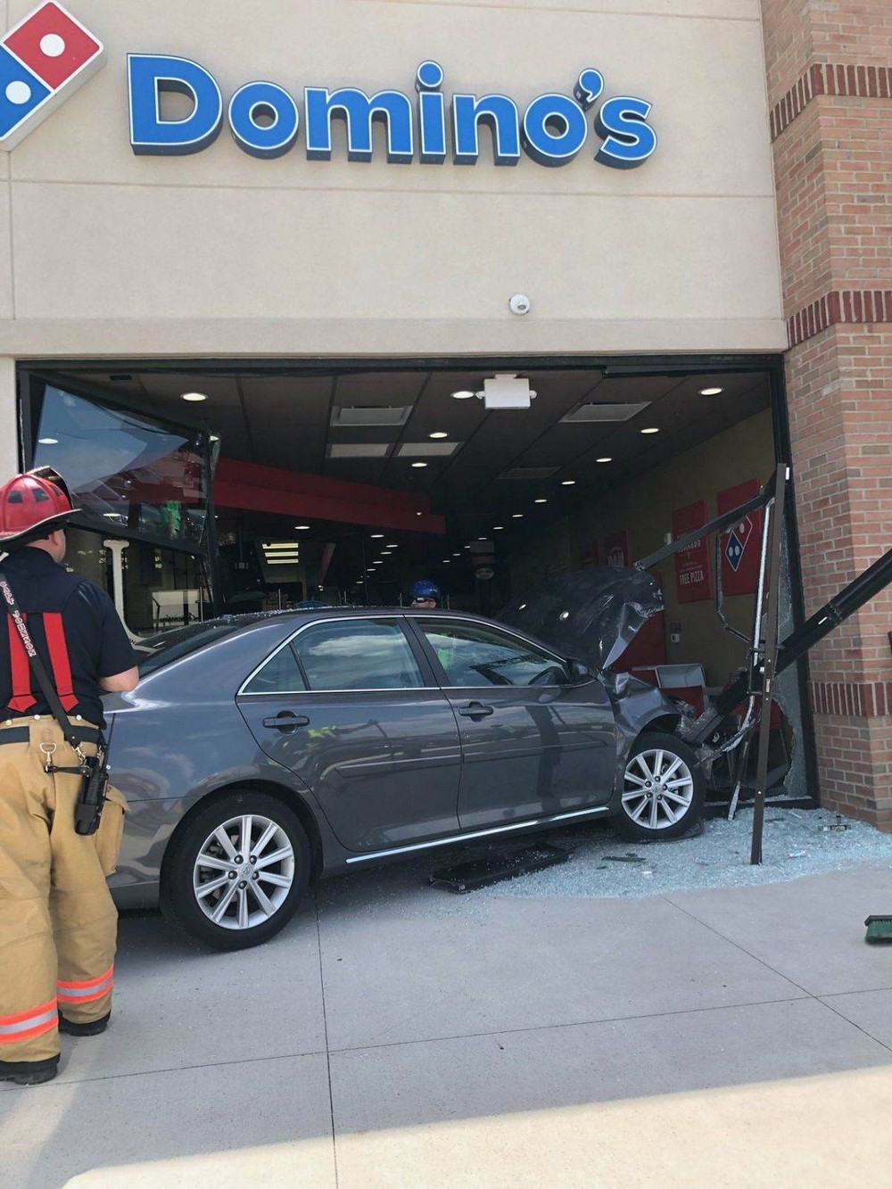 Bad Days Happen (31 pics)