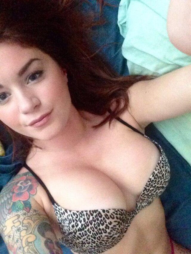 Tattooed Girls (20 pics) Tattooed Girls (20 pics)