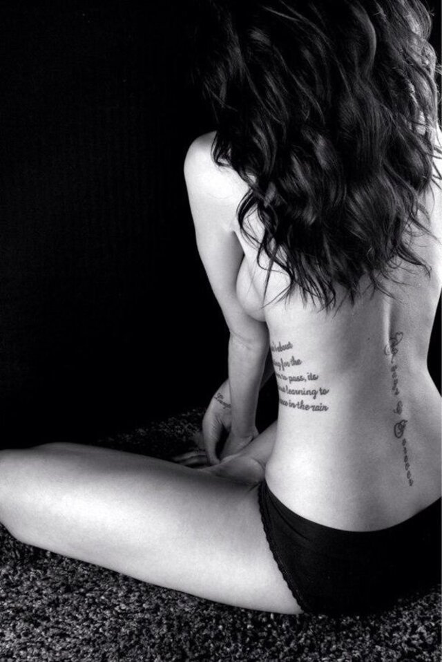 Tattooed Girls (20 pics) Tattooed Girls (20 pics)