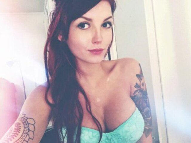 Tattooed Girls (20 pics) Tattooed Girls (20 pics)
