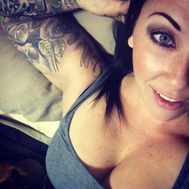 Tattooed Girls (20 pics) Tattooed Girls (20 pics)