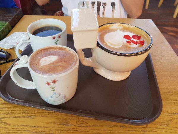Crazy Food Serving (15 pics)