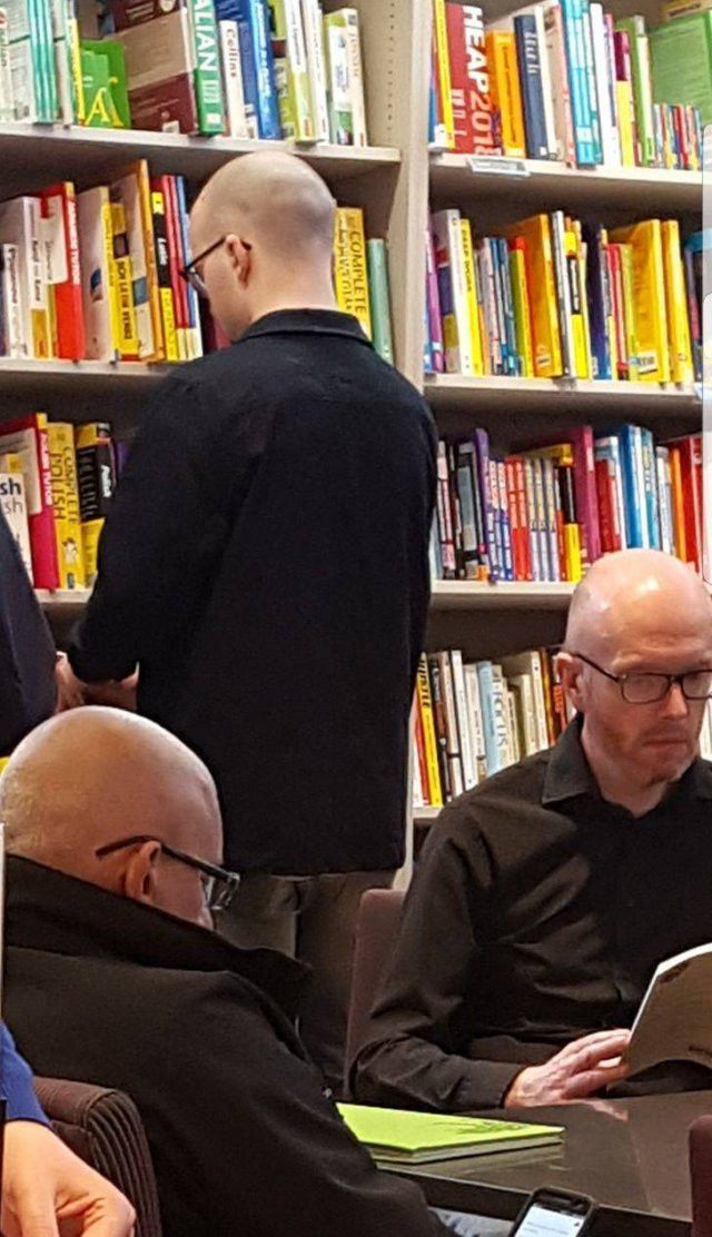 Glitches In The Matrix (14 pics)