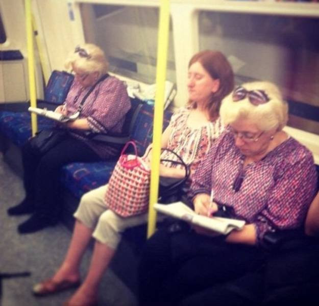 Glitches In The Matrix (14 pics)