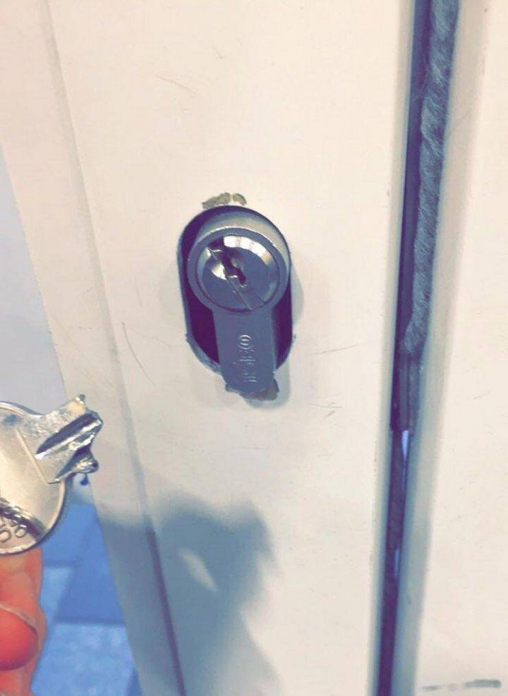 Bad Days Happen (27 pics)