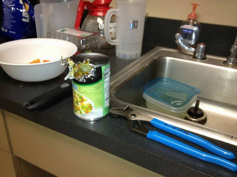Bad Days Happen (27 pics)