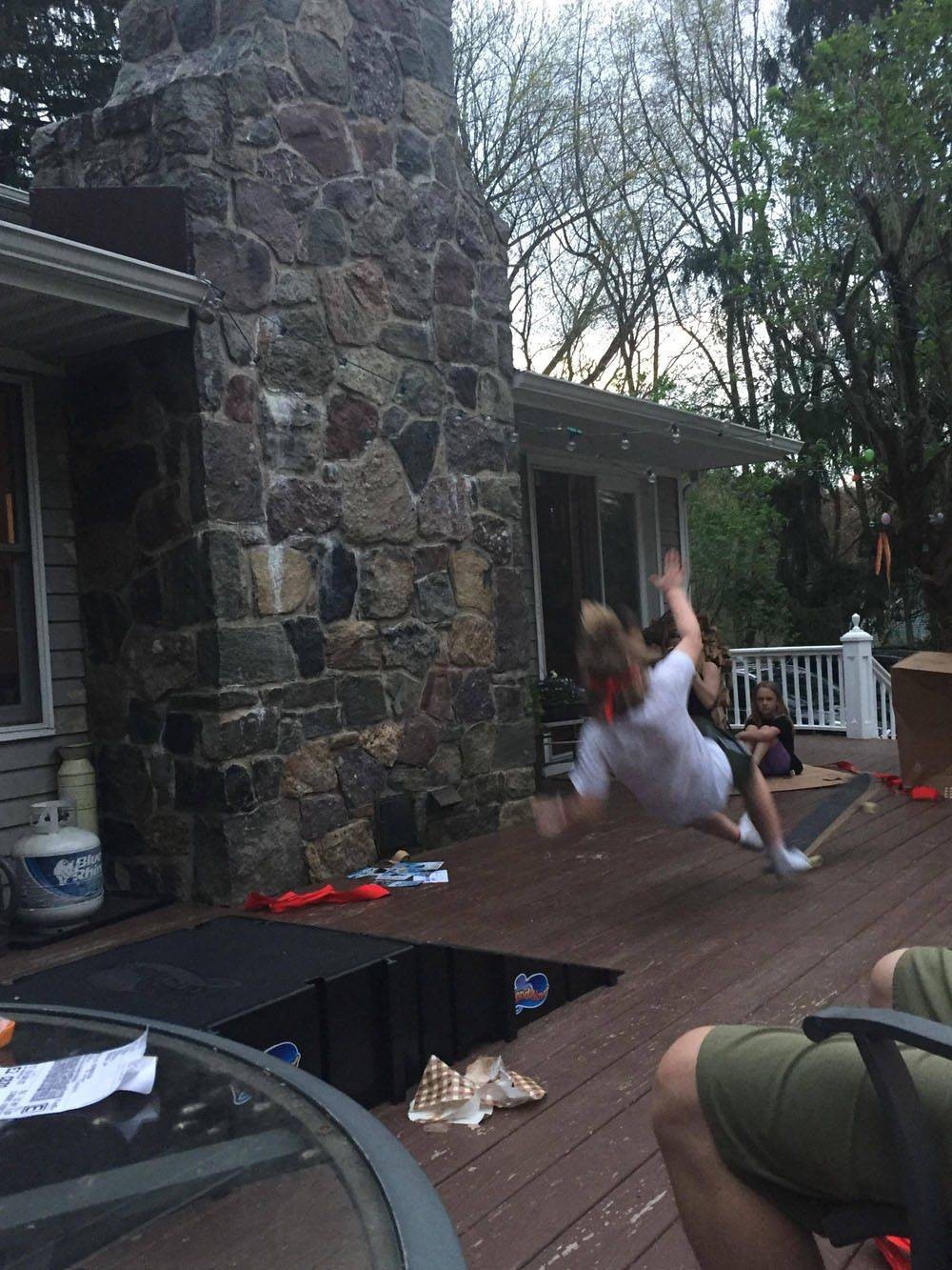 Bad Days Happen (27 pics)