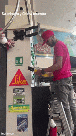 Acid GIFs, May 7 (25 gifs) Acid GIFs, May 7 (25 gifs)