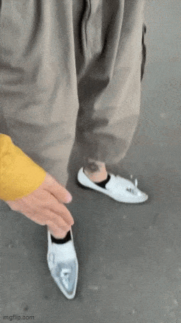Acid GIFs, May 7 (25 gifs) Acid GIFs, May 7 (25 gifs)