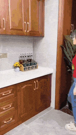 Acid GIFs, May 8 (25 gifs)