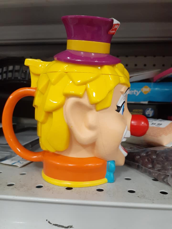 Weird Finds In Thrift Shops (29 pics)