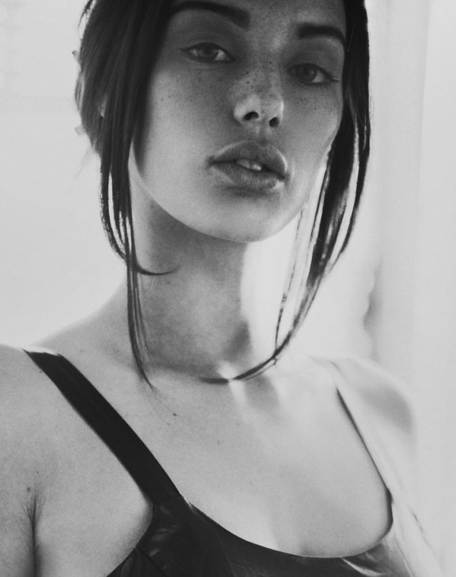 Hot Girls (21 pics)