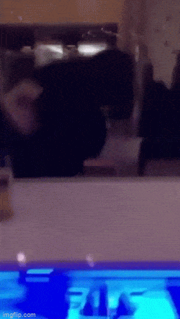 Acid GIFs, May 11 (25 gifs) Acid GIFs, May 11 (25 gifs)