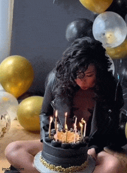 Acid GIFs, May 11 (25 gifs) Acid GIFs, May 11 (25 gifs)